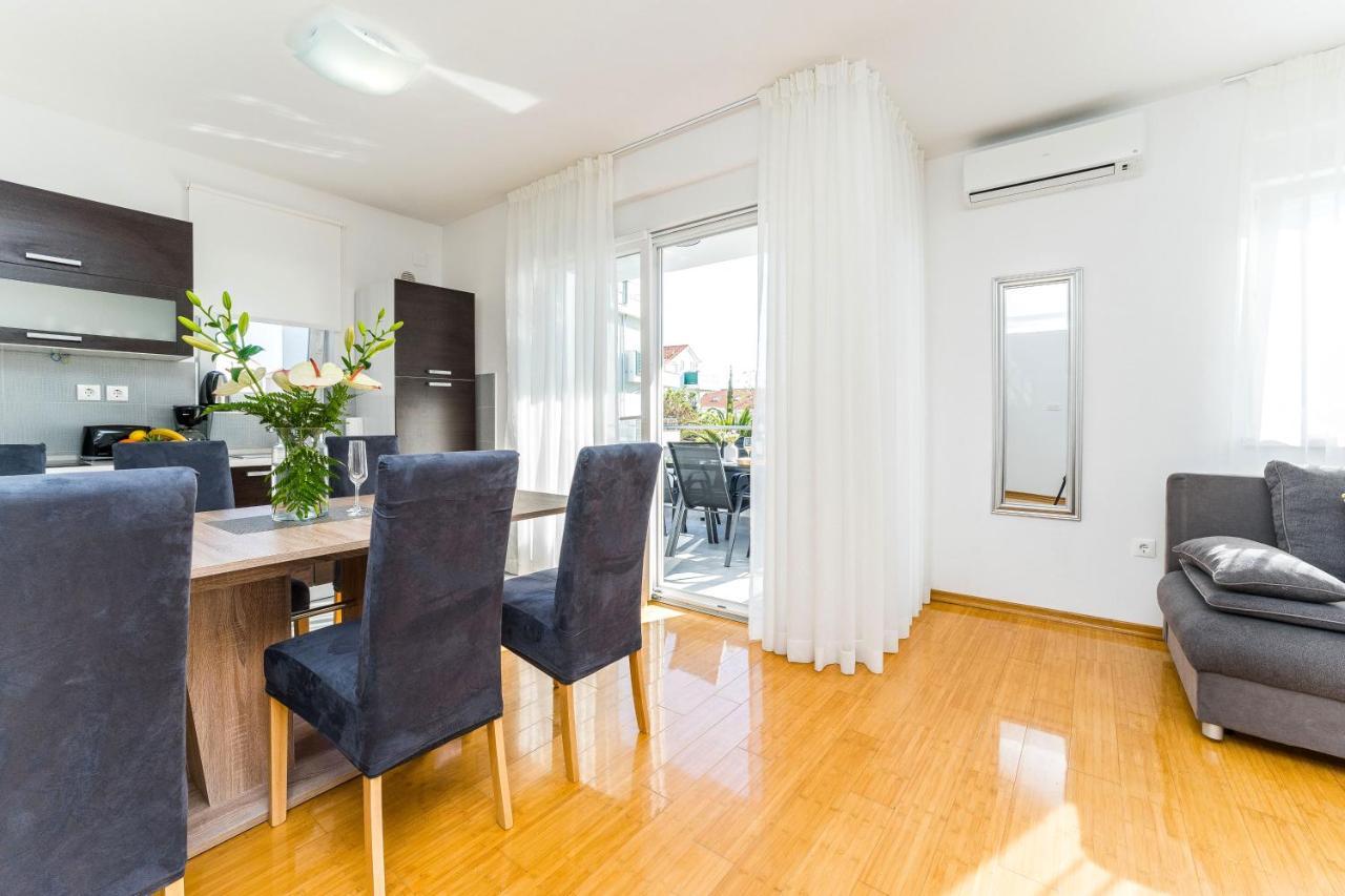 Summer Breeze Pool Apartments Novalja Ngoại thất bức ảnh