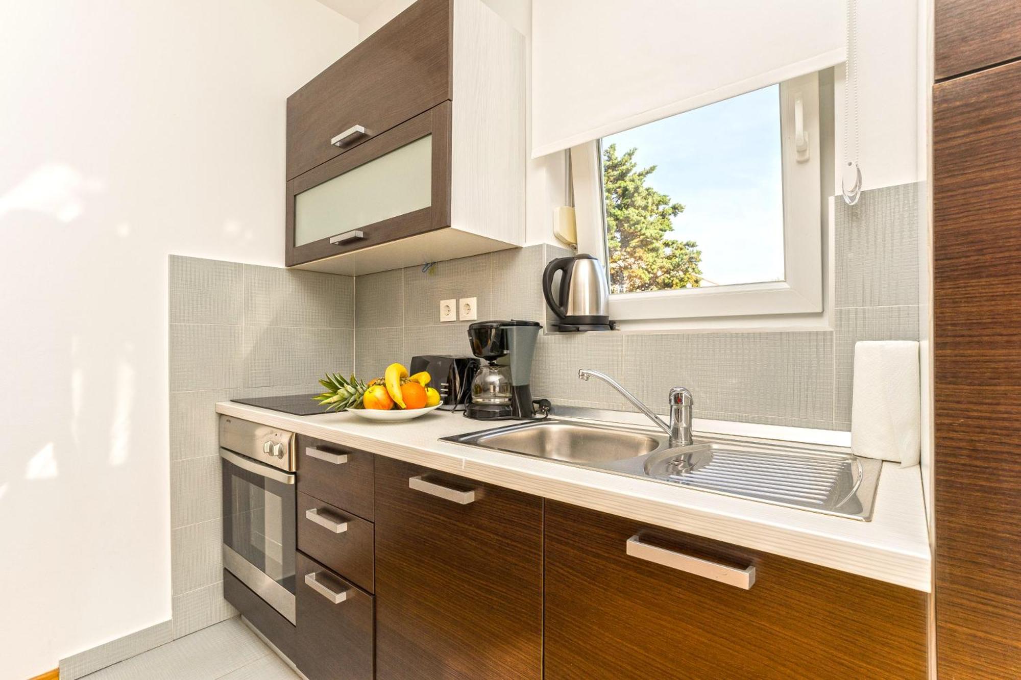Summer Breeze Pool Apartments Novalja Phòng bức ảnh