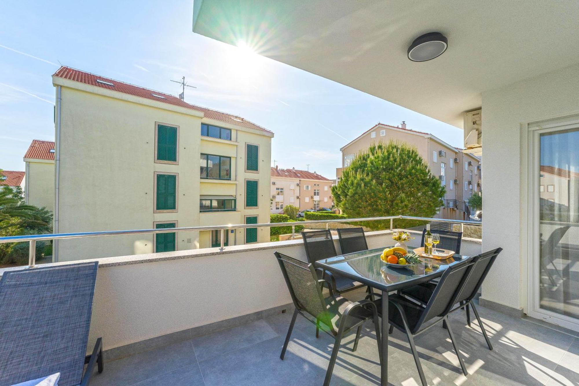Summer Breeze Pool Apartments Novalja Phòng bức ảnh