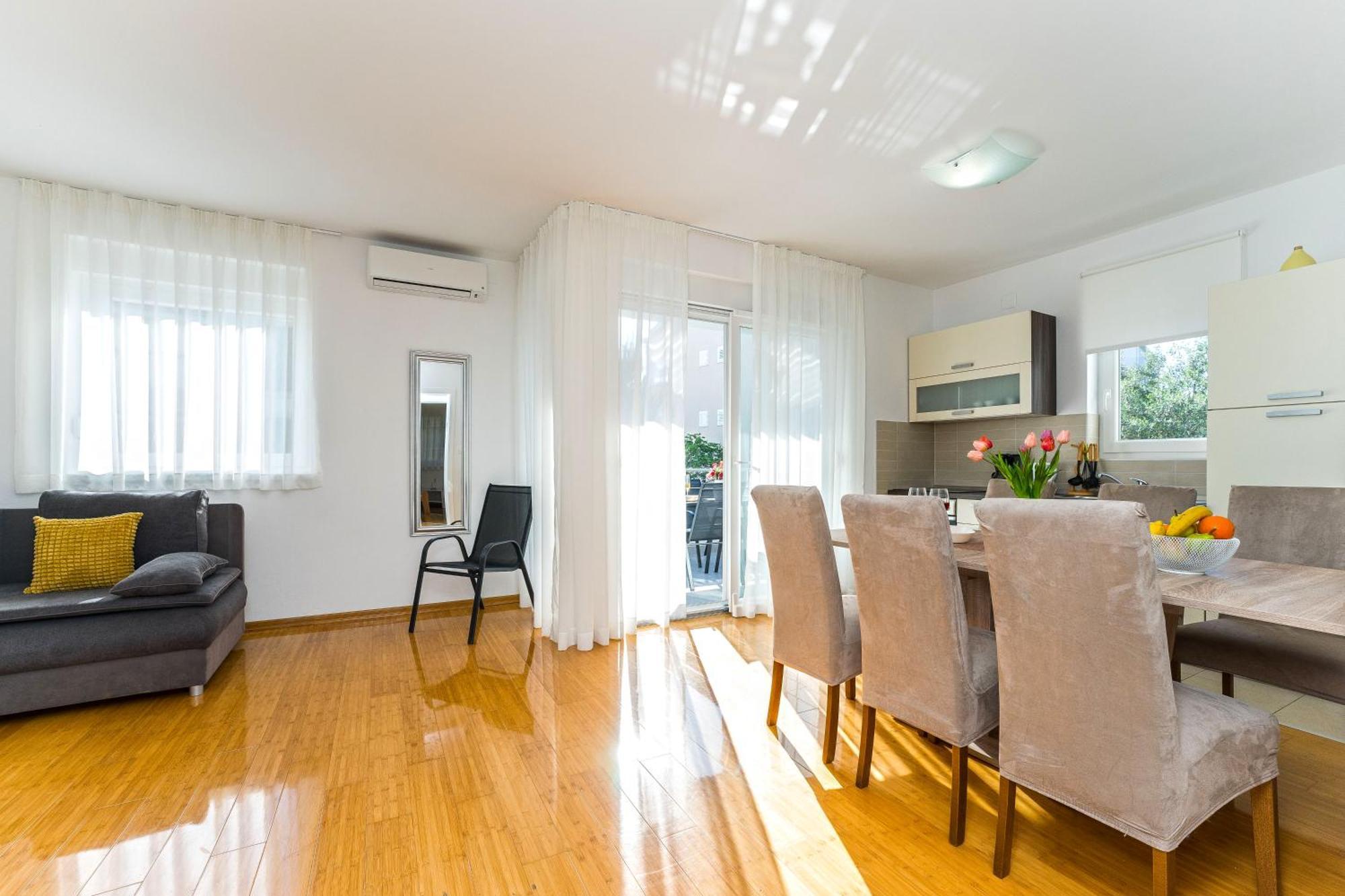 Summer Breeze Pool Apartments Novalja Phòng bức ảnh